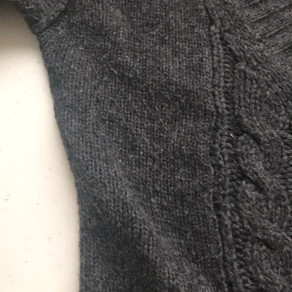 OLD NAVY V Neck Cable Knit Pullover Charcoal Grey - Picture 7 of 8